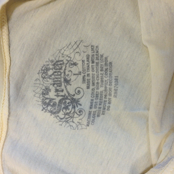 Stranded Graphic Tshirt Yellow Floral - Picture 6 of 6